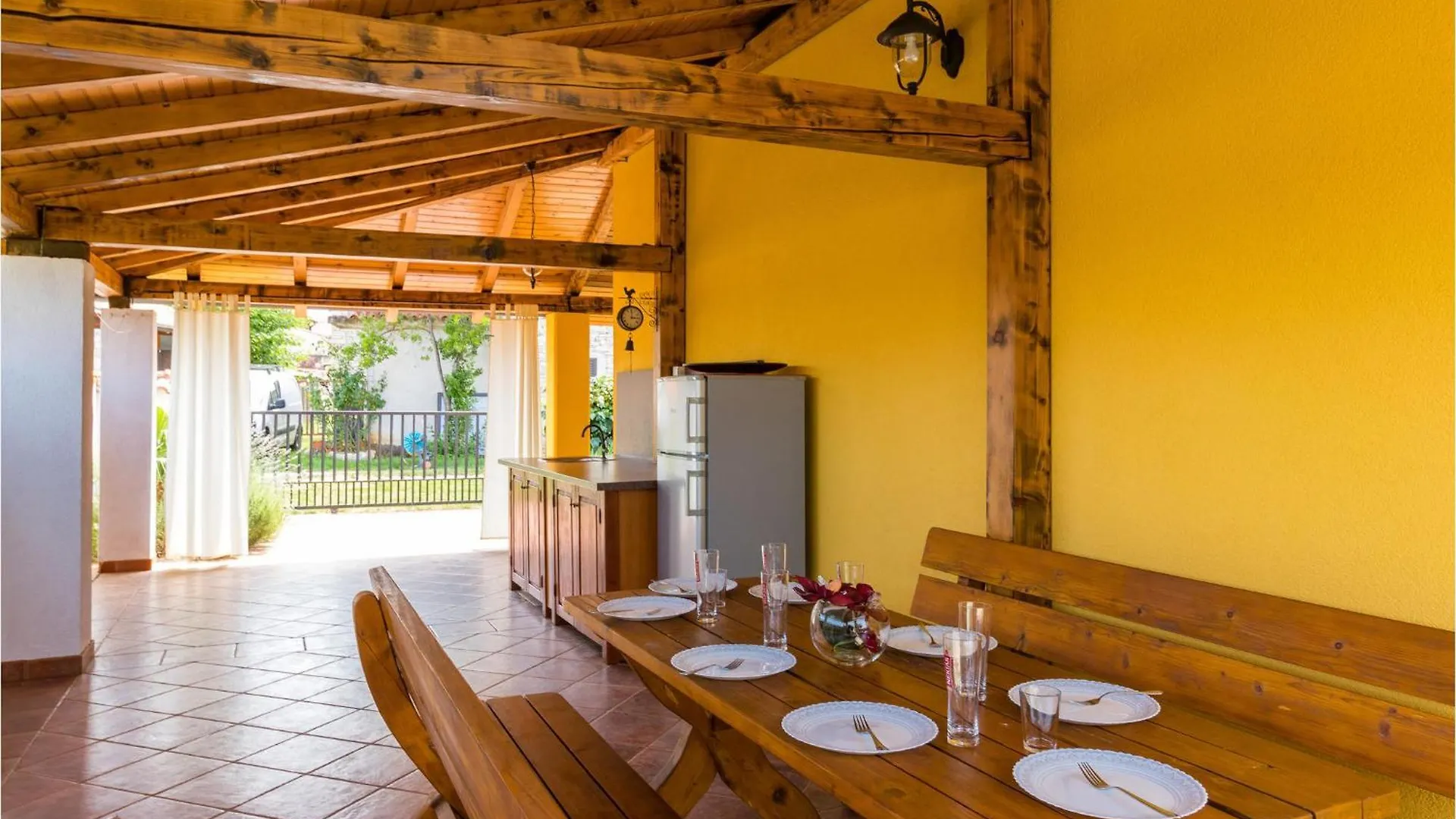 Prázdninový dům Lovely Home In Kastel With Kitchen Chorvatsko